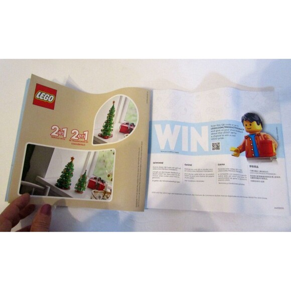LEGO Christmas Tree 40573 Toy Building Set for Kids 2 in 1 New In Box - Picture 9 of 9